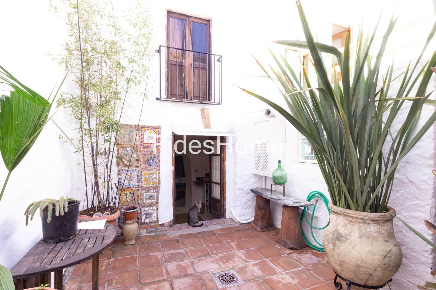 4 bedroom Townhouse for sale in Niguelas with garage - € 200,000 (Ref: 9735025)