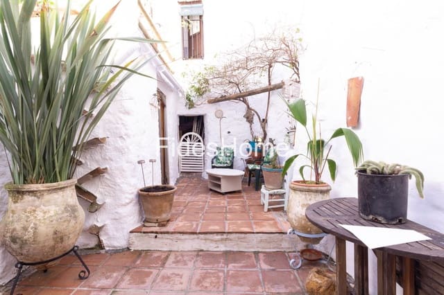 Casa de 4 habitaciones en Nigüelas en venta con garaje - 200.000 € (Ref: 9735025)