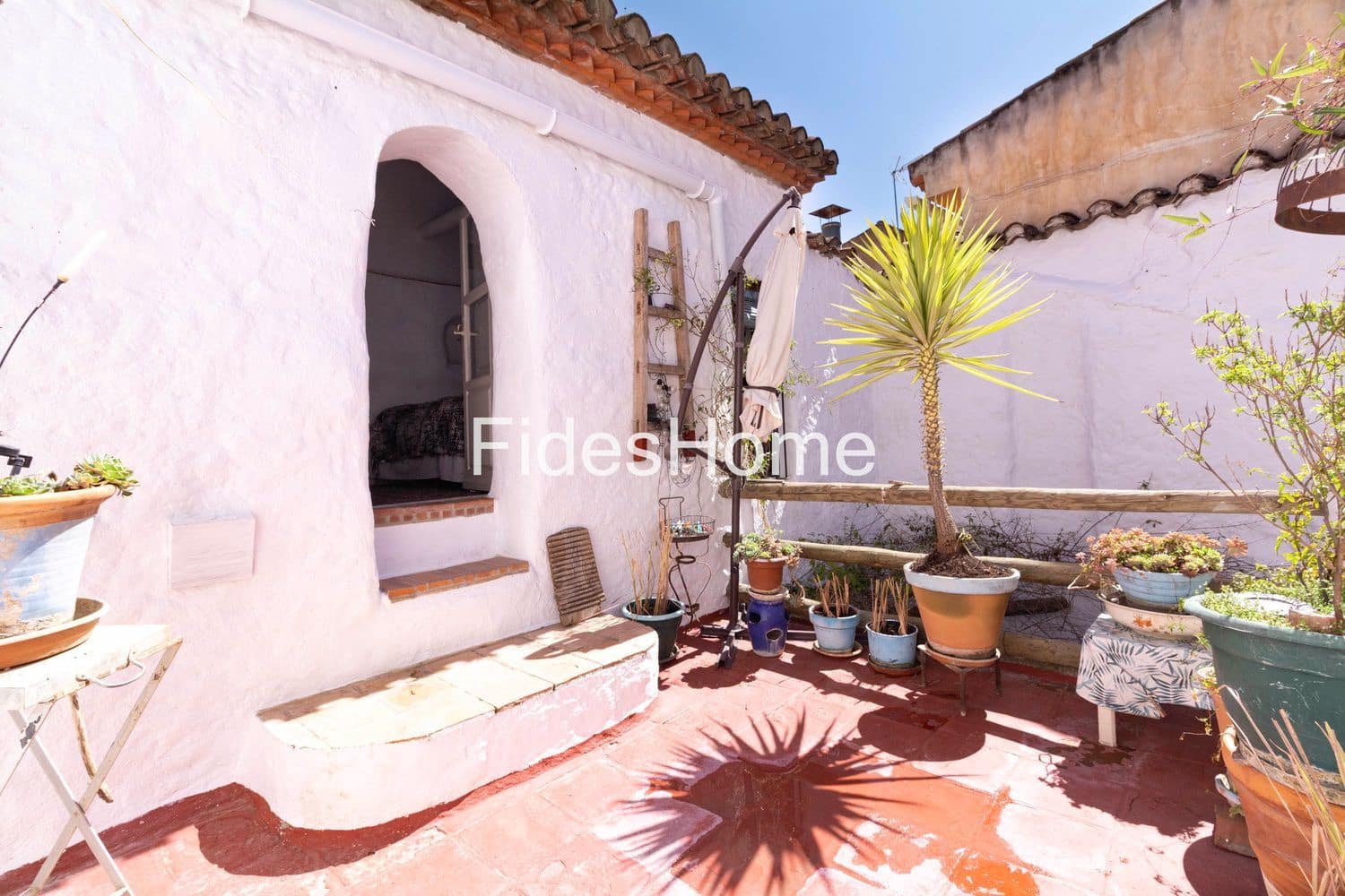 4 bedroom Townhouse for sale in Niguelas with garage - € 200,000 (Ref: 9735025)
