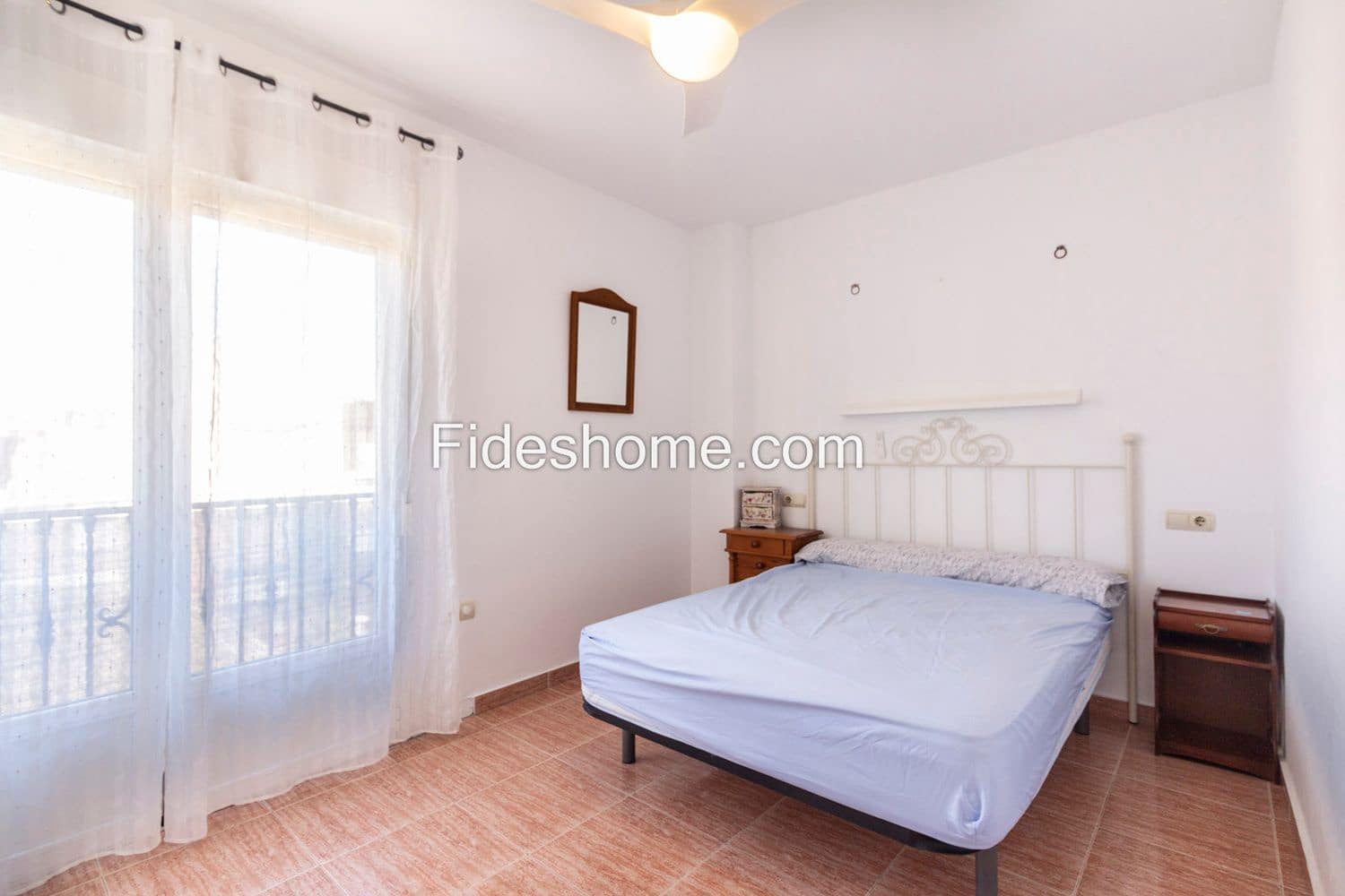 4 bedroom Apartment for sale in Durcal with garage - € 119,500 (Ref: 9737932)