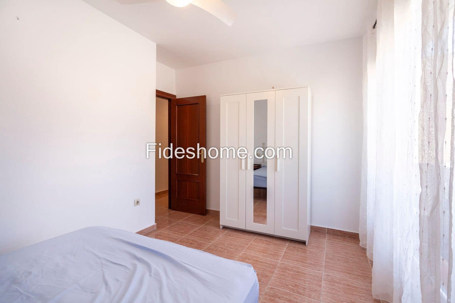 4 bedroom Apartment for sale in Durcal with garage - € 119,500 (Ref: 9737932)