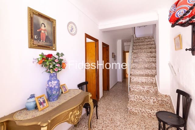 5 soverom Hus til salgs i Lecrín med garasje - € 90 000 (Ref: 9833229)