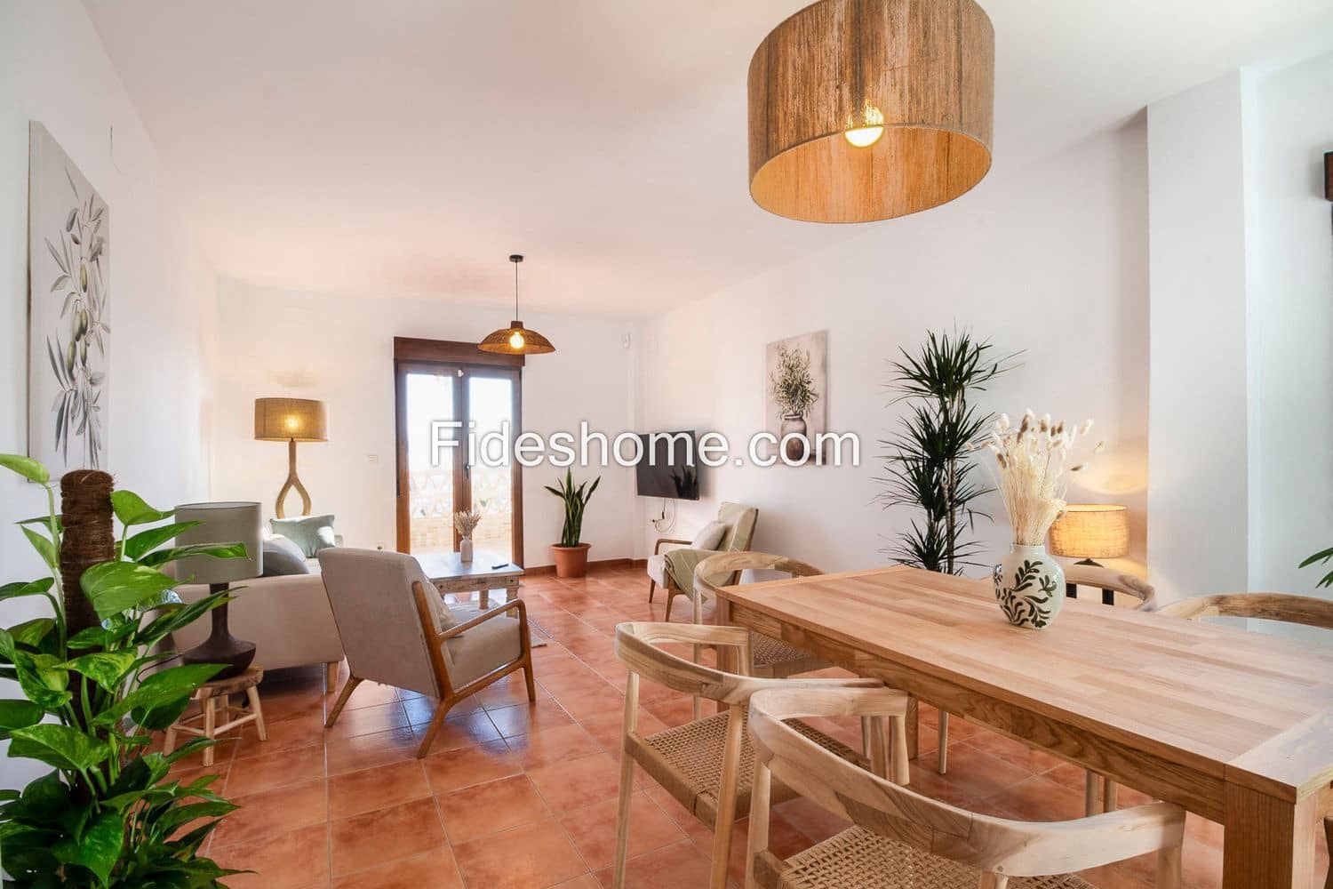 3 bedroom Villa for sale in Durcal with pool garage - € 357,000 (Ref: 9891673)