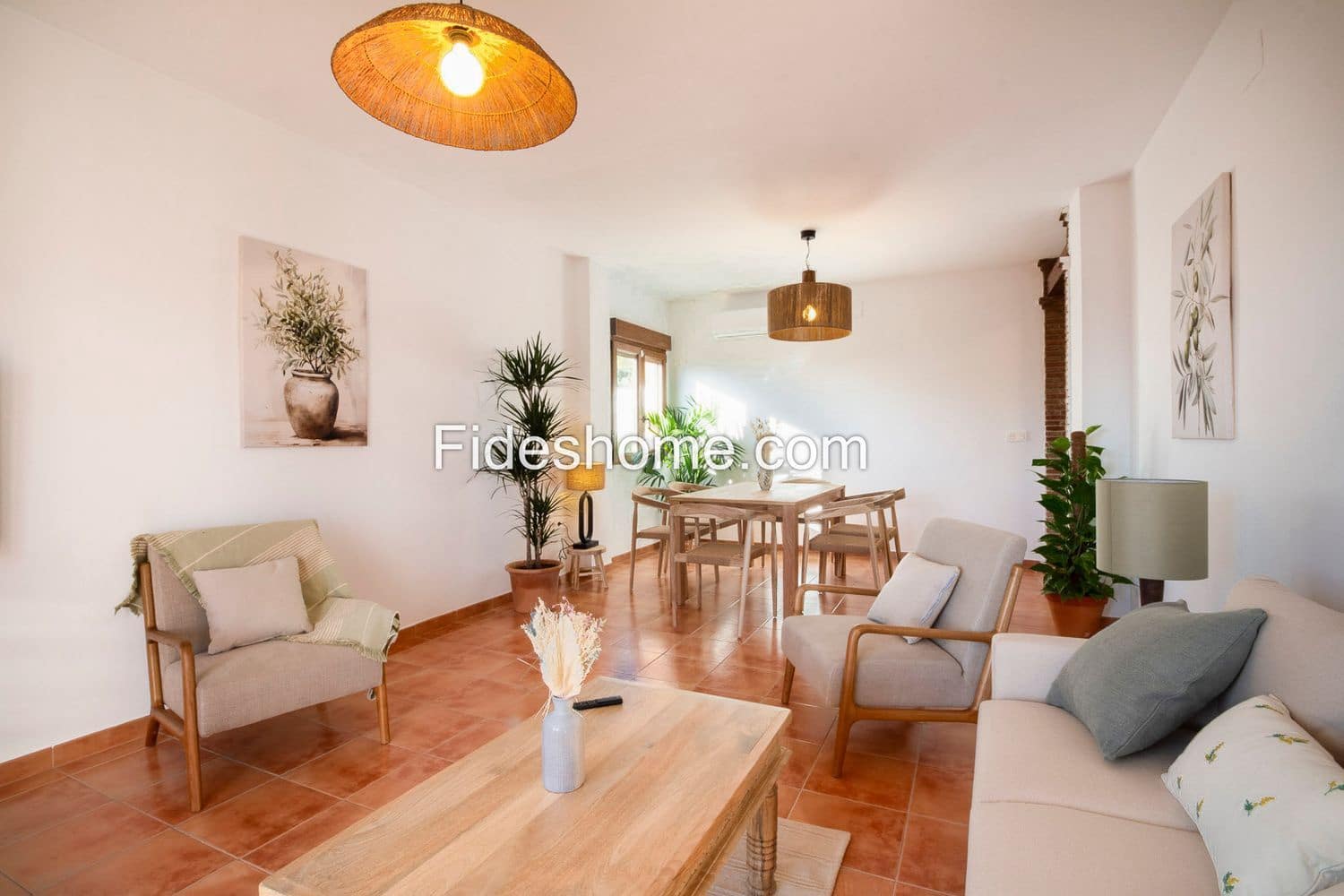 3 bedroom Villa for sale in Durcal with pool garage - € 357,000 (Ref: 9891673)