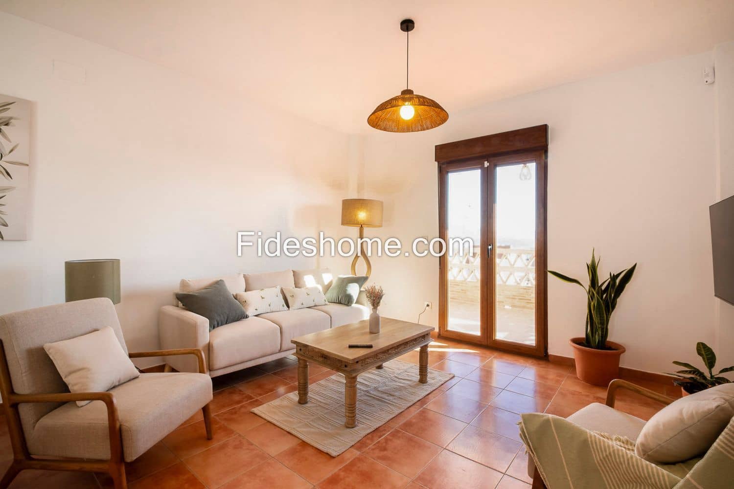 3 bedroom Villa for sale in Durcal with pool garage - € 357,000 (Ref: 9891673)