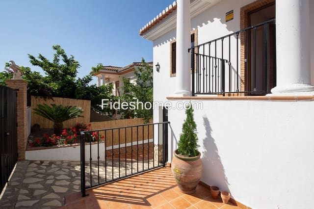 3 slaapkamer Villa te koop in Dúrcal met zwembad garage - € 357.000 (Ref: 9891673)