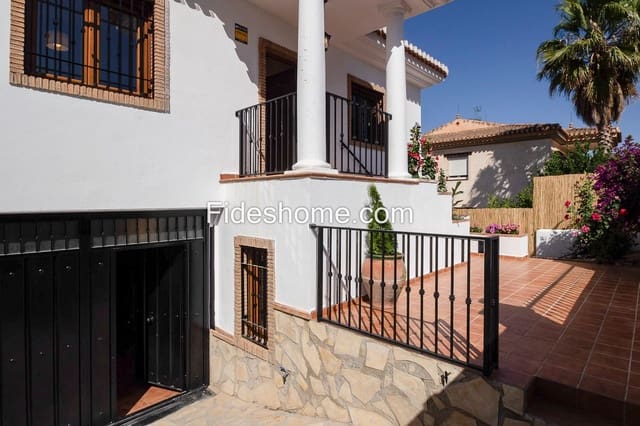 3 slaapkamer Villa te koop in Dúrcal met zwembad garage - € 357.000 (Ref: 9891673)