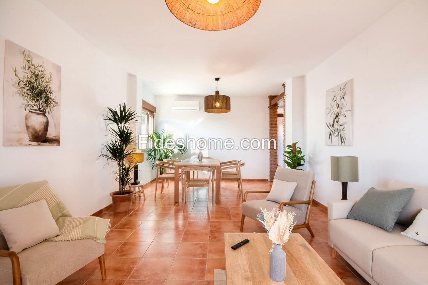 3 bedroom Villa for sale in Durcal with pool garage - € 357,000 (Ref: 9891673)
