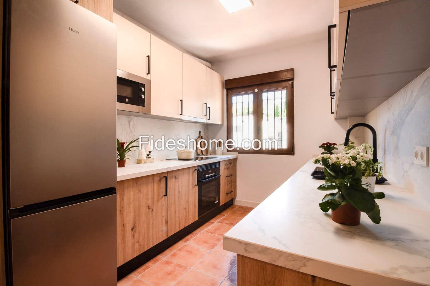 3 bedroom Villa for sale in Durcal with pool garage - € 357,000 (Ref: 9891673)