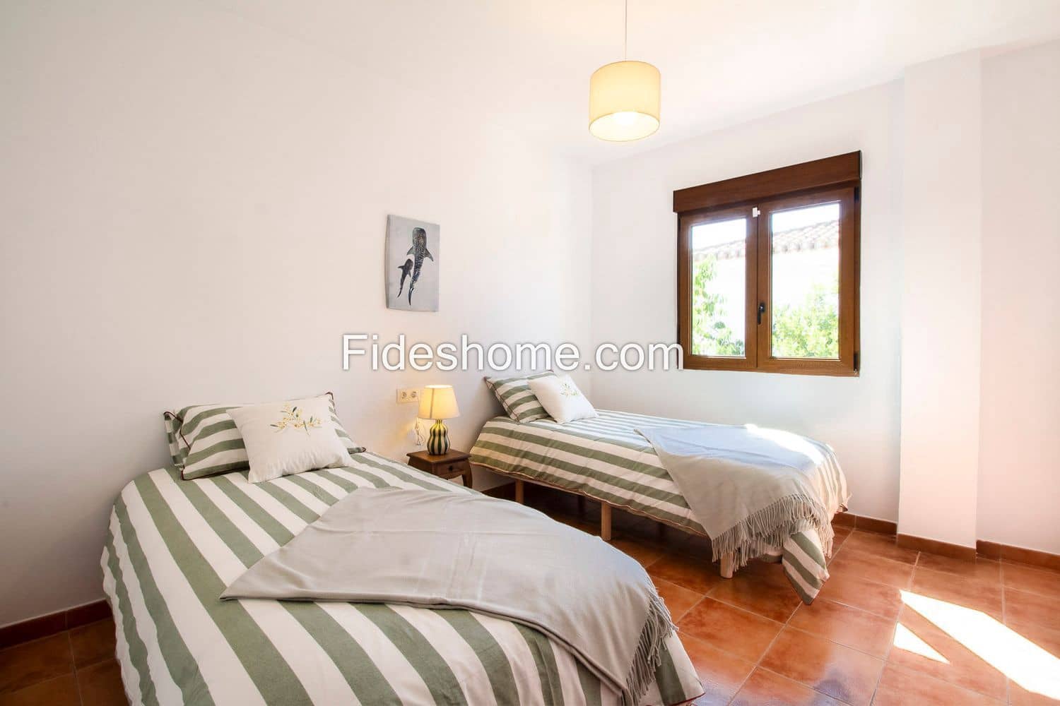 3 bedroom Villa for sale in Durcal with pool garage - € 357,000 (Ref: 9891673)