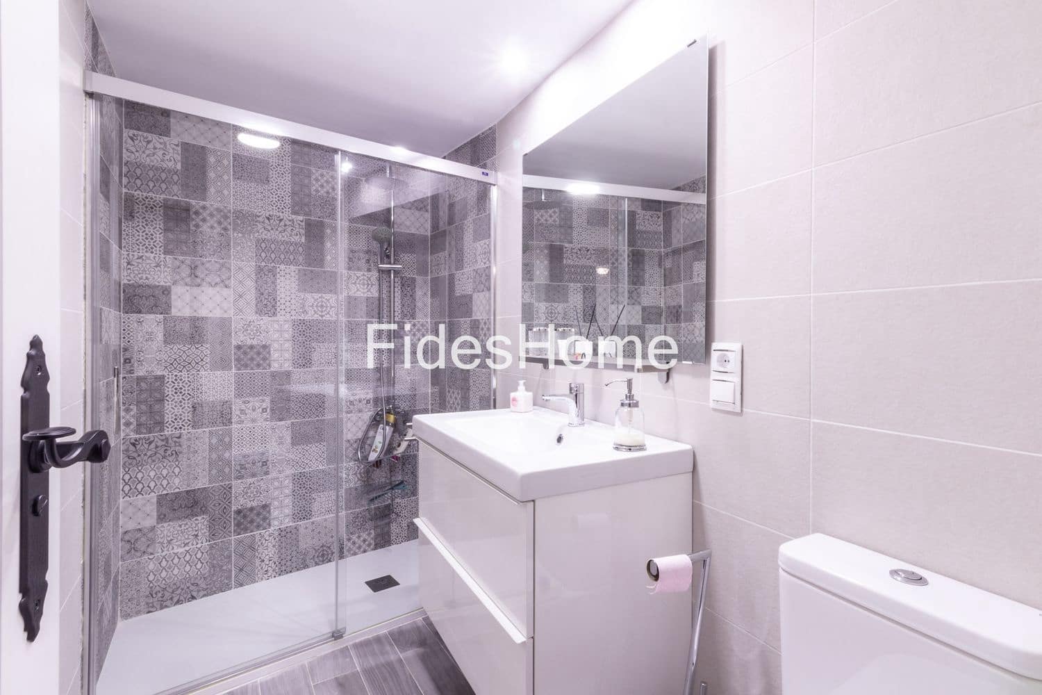 Casa de 3 habitaciones en Lecrín en venta con garaje - 198.000 € (Ref: 9912496)