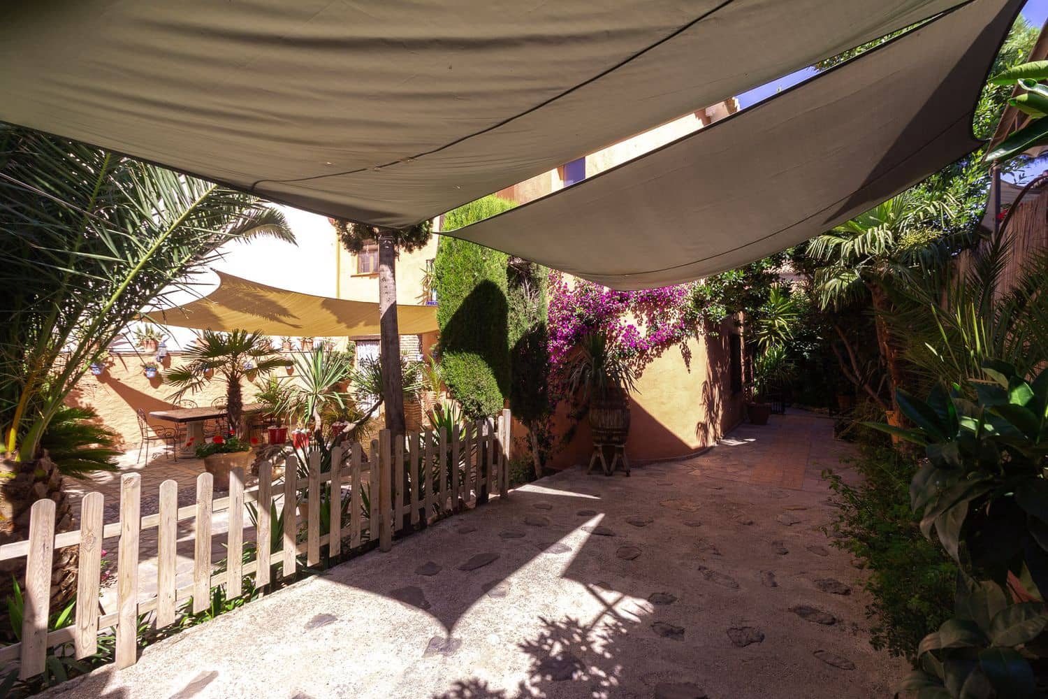 3 soverom Villa til leie i Niguelas med svømmebasseng garasje - € 1 200 (Ref: 9915191)