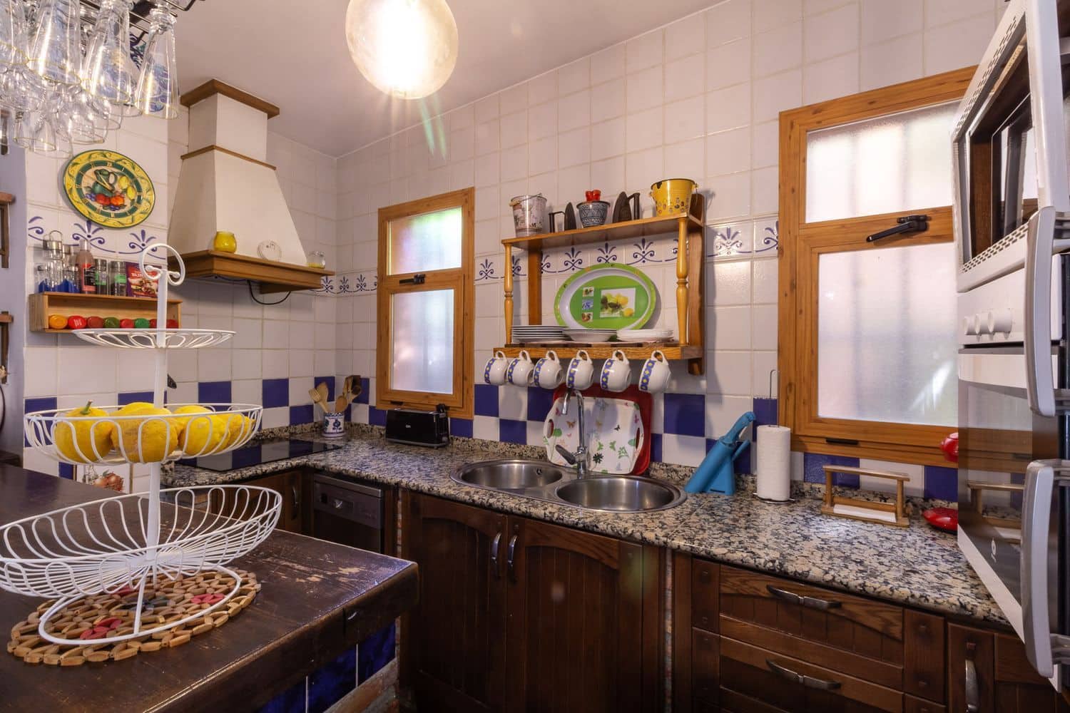 3 soverom Villa til leie i Niguelas med svømmebasseng garasje - € 1 200 (Ref: 9915191)