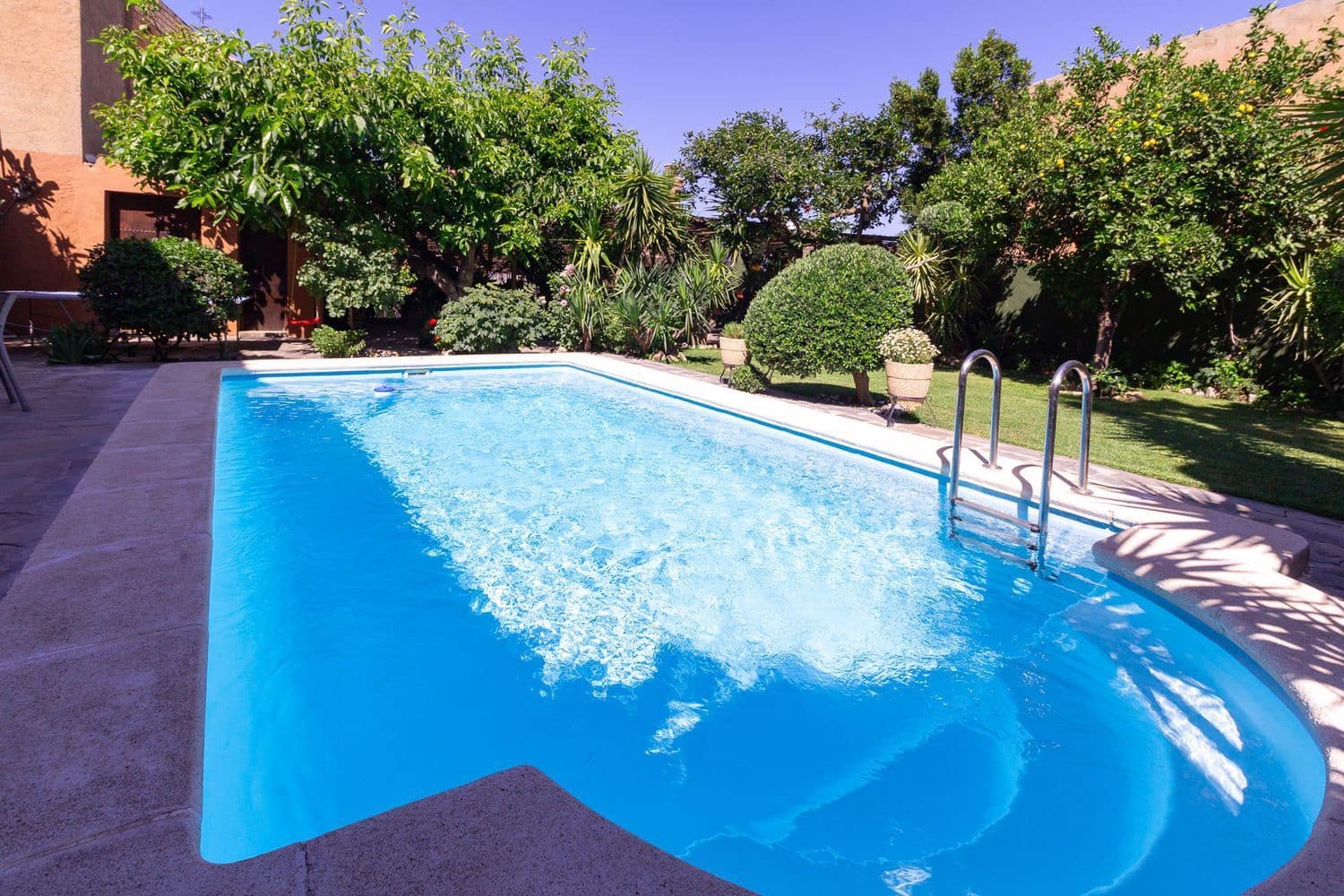 3 soverom Villa til leie i Niguelas med svømmebasseng garasje - € 1 200 (Ref: 9915191)