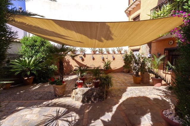 3 soverom Villa til leie i Nigüelas med svømmebasseng garasje - € 1 200 (Ref: 9915191)