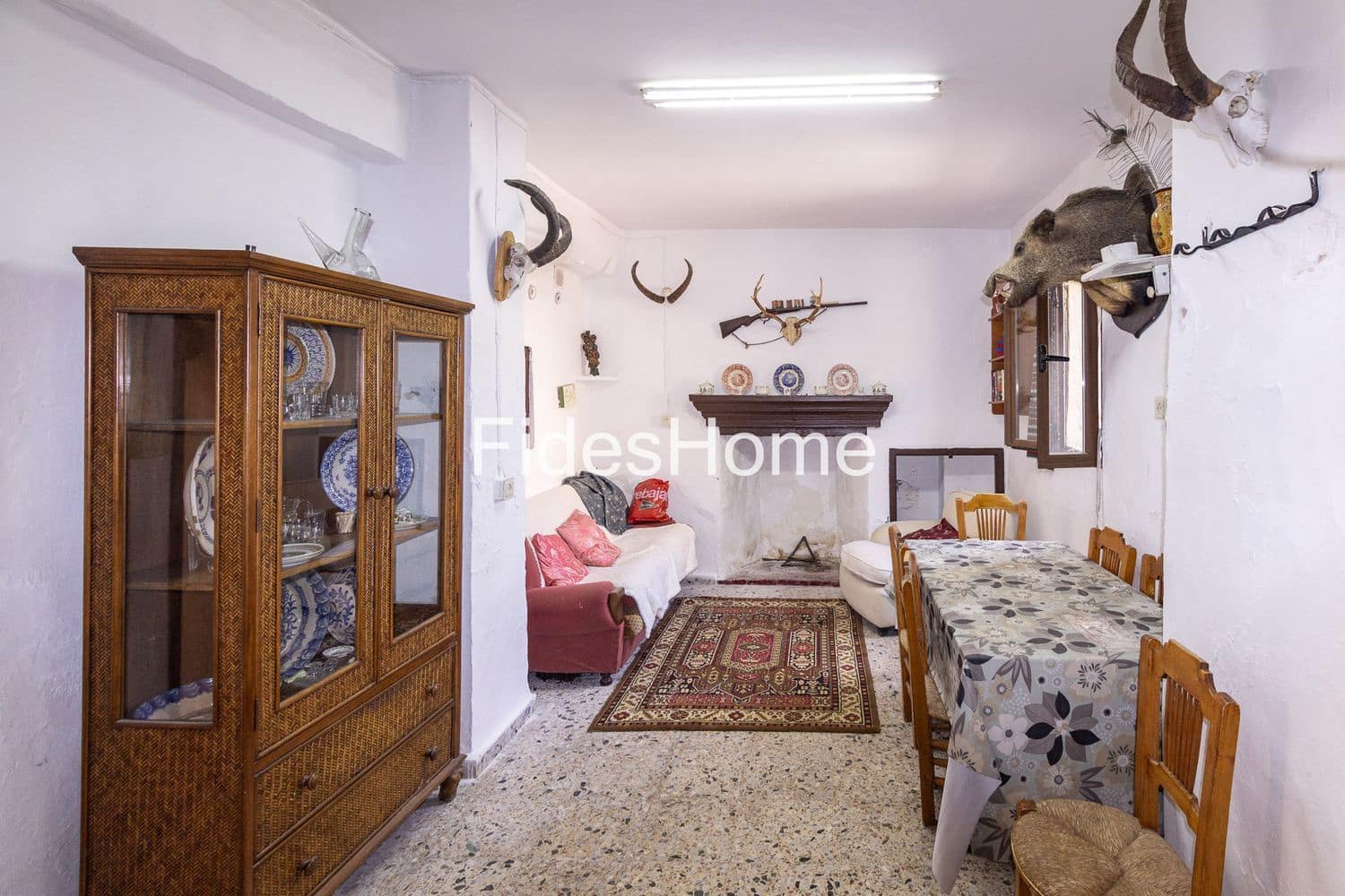 6 quarto Casa em Banda para venda em El Pinar com garagem - 212 000 € (Ref: 9926749)