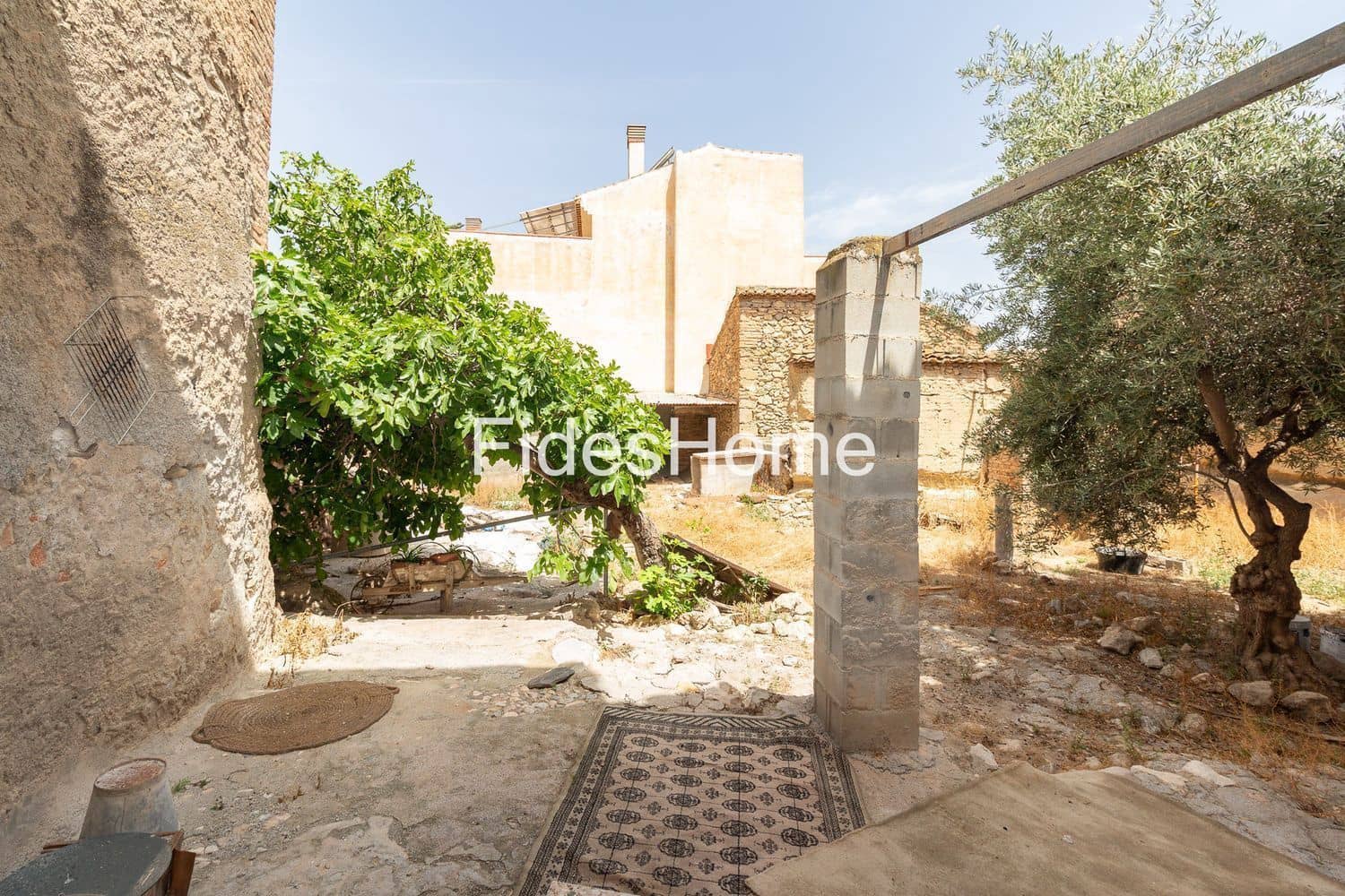 6 quarto Casa em Banda para venda em El Pinar com garagem - 212 000 € (Ref: 9926749)