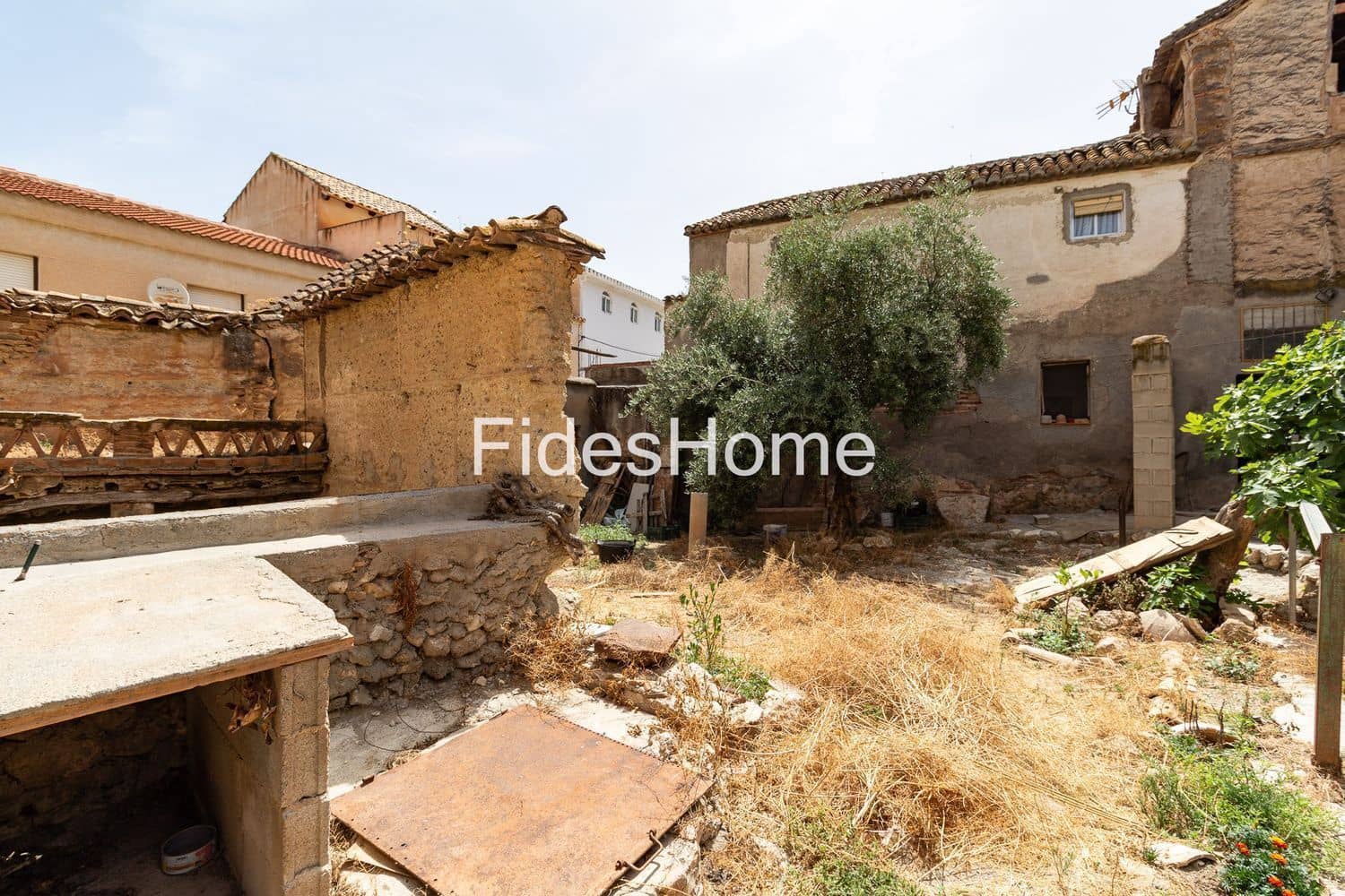 6 quarto Casa em Banda para venda em El Pinar com garagem - 212 000 € (Ref: 9926749)