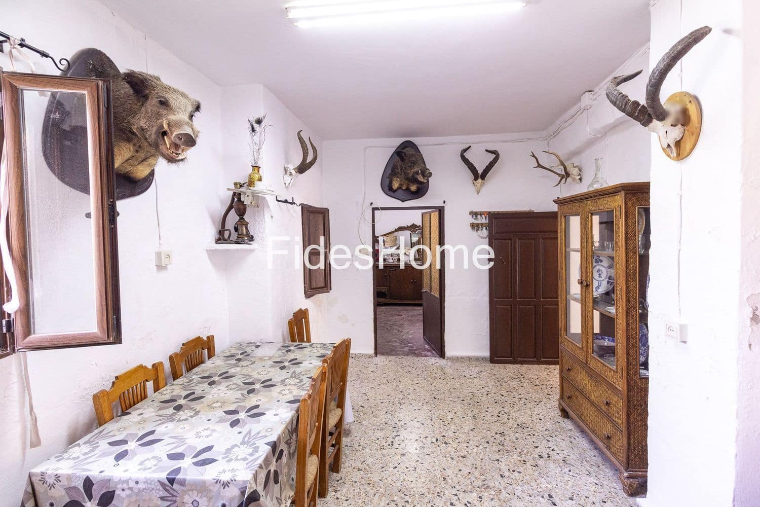 6 quarto Casa em Banda para venda em El Pinar com garagem - 212 000 € (Ref: 9926749)