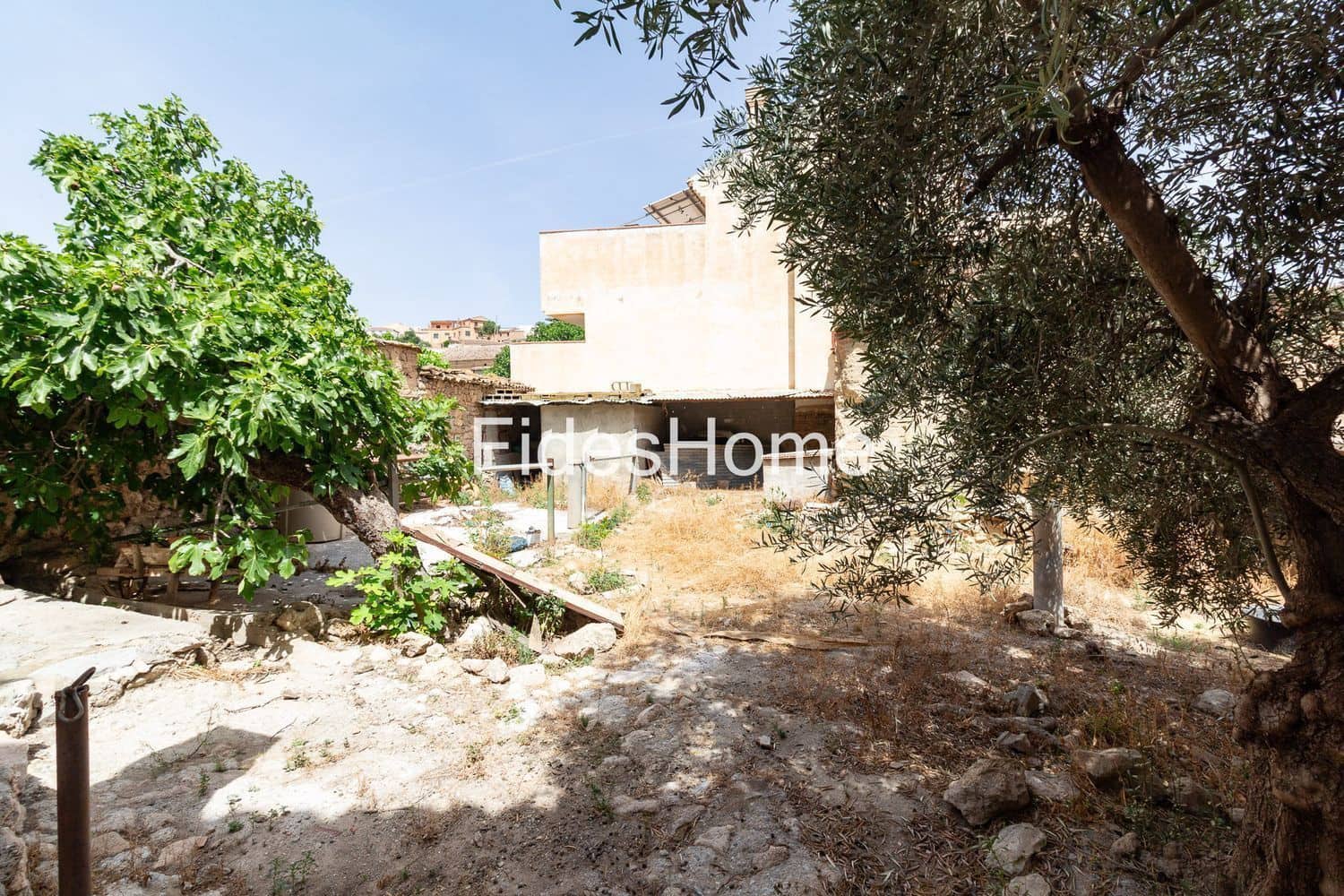 6 quarto Casa em Banda para venda em El Pinar com garagem - 212 000 € (Ref: 9926749)