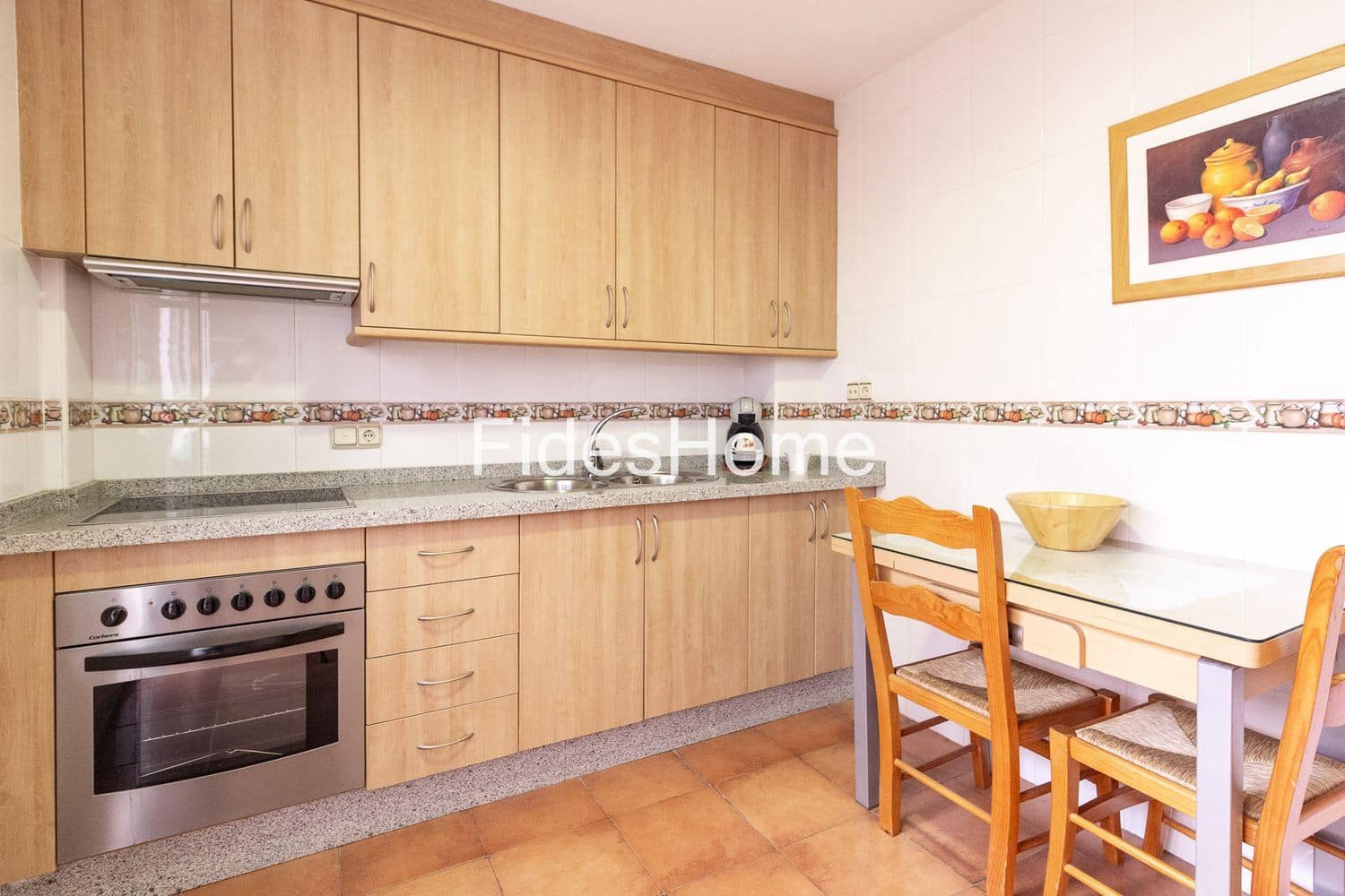 3 bedroom Townhouse for rent in Durcal with garage - € 800 (Ref: 9939256)