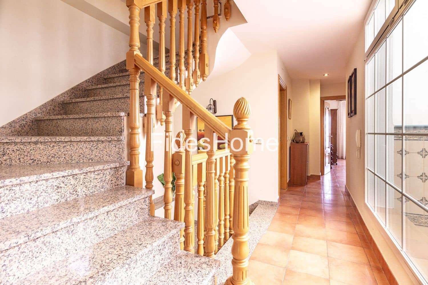 3 bedroom Townhouse for rent in Durcal with garage - € 800 (Ref: 9939256)