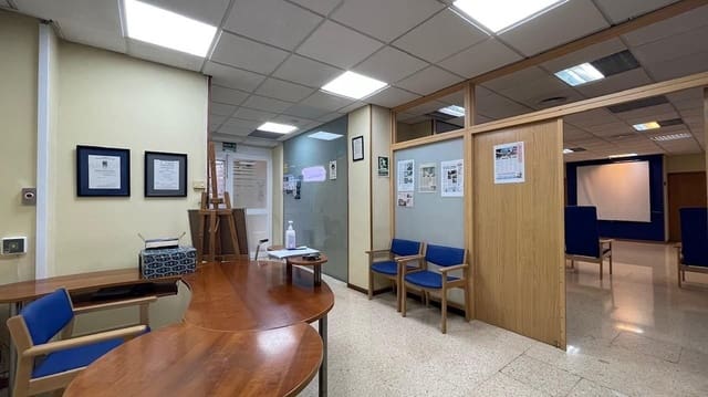 Erhverv til salg i Foners, Palma de Mallorca - € 620.000 (Ref: 8385611)