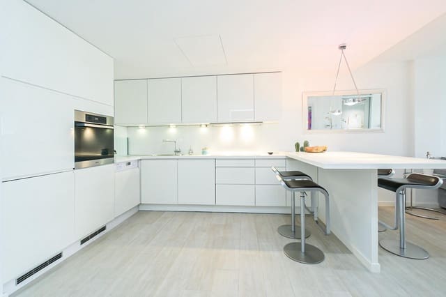 2 bedroom Apartment for sale in Costa de la Calma, Calvià - € 649,000 (Ref: 8549513)