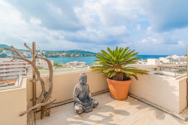 2 bedroom Apartment for sale in Costa de la Calma, Calvià - € 649,000 (Ref: 8549513)