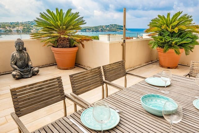 2 bedroom Apartment for sale in Costa de la Calma, Calvià - € 649,000 (Ref: 8549513)