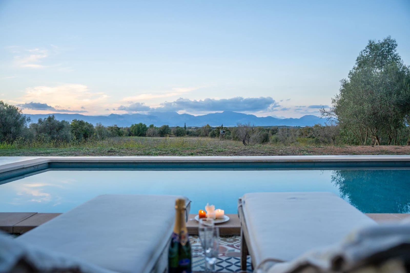 4 bedroom Finca/Country House for sale in Algaida with pool - € 1,875,000 (Ref: 8580186)