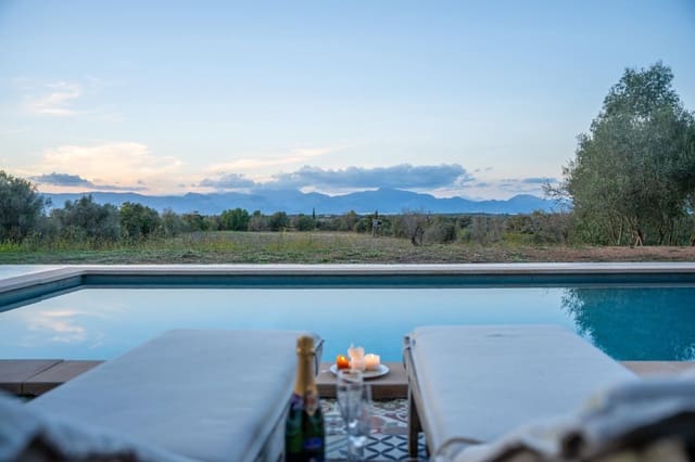 4 bedroom Finca/Country House for sale in Algaida with pool - € 1,875,000 (Ref: 8580186)