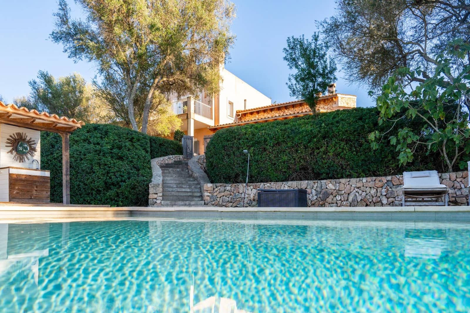4 bedroom Finca/Country House for sale in Algaida with pool - € 1,875,000 (Ref: 8580186)