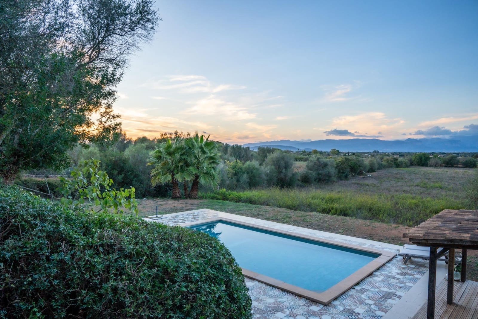 4 bedroom Finca/Country House for sale in Algaida with pool - € 1,875,000 (Ref: 8580186)