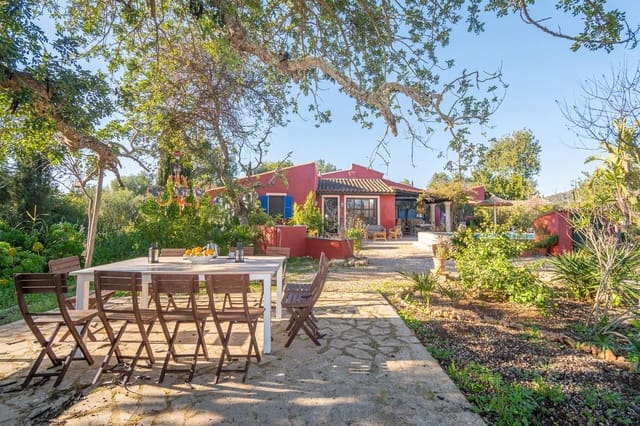 7 slaapkamer Finca/Landhuis te koop in Llucmajor met zwembad - € 1.095.000 (Ref: 8776446)