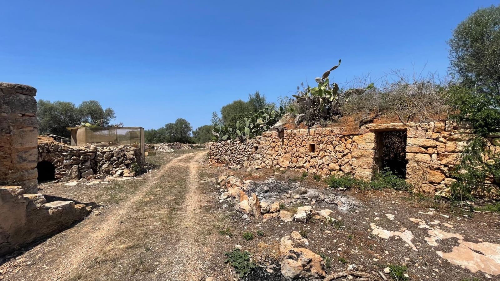 4 sypialnia Finka/Dom wiejski na sprzedaż w Llucmajor - 950 000 € (Ref: 8905370)