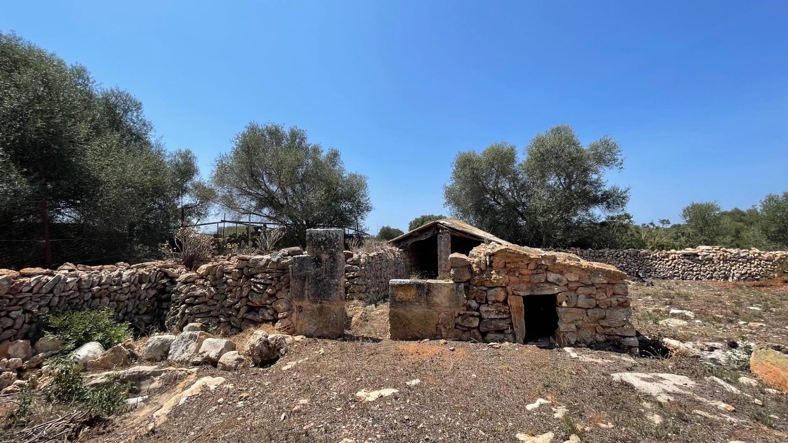 4 sypialnia Finka/Dom wiejski na sprzedaż w Llucmajor - 950 000 € (Ref: 8905370)