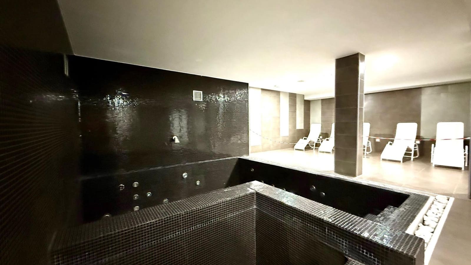 2 soveværelse Lejlighed til leje i Cala Figuera med swimmingpool - € 2.900 (Ref: 8993936)