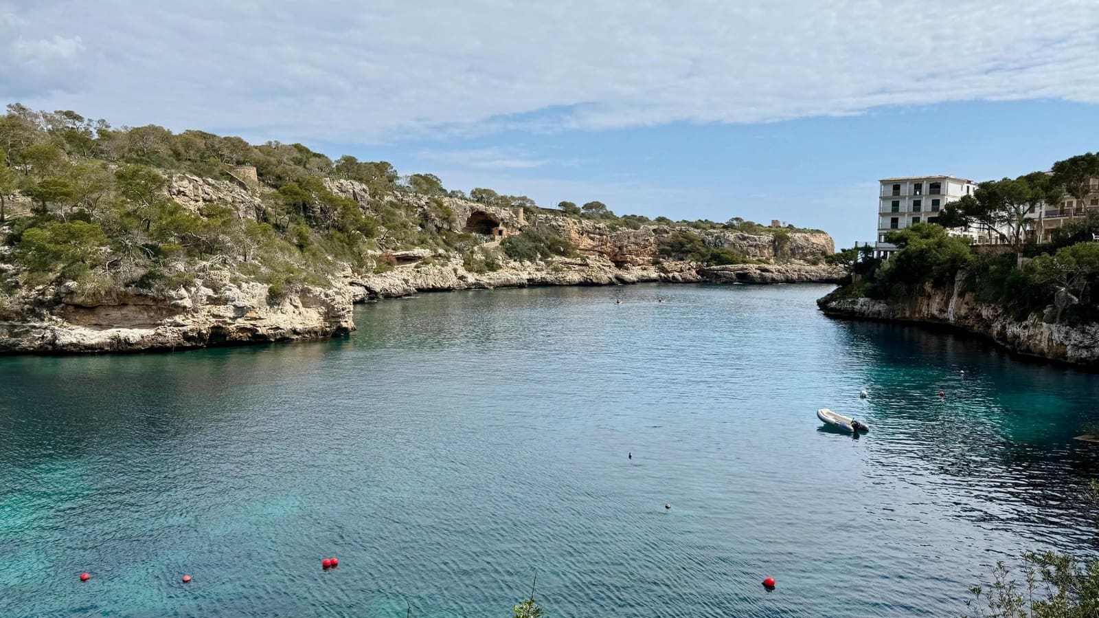 2 soveværelse Lejlighed til leje i Cala Figuera med swimmingpool - € 2.900 (Ref: 8993936)
