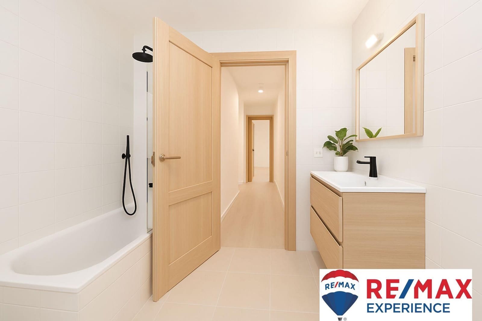 3 bedroom Apartment for sale in Palma de Mallorca with pool - € 670,000 (Ref: 9057731)