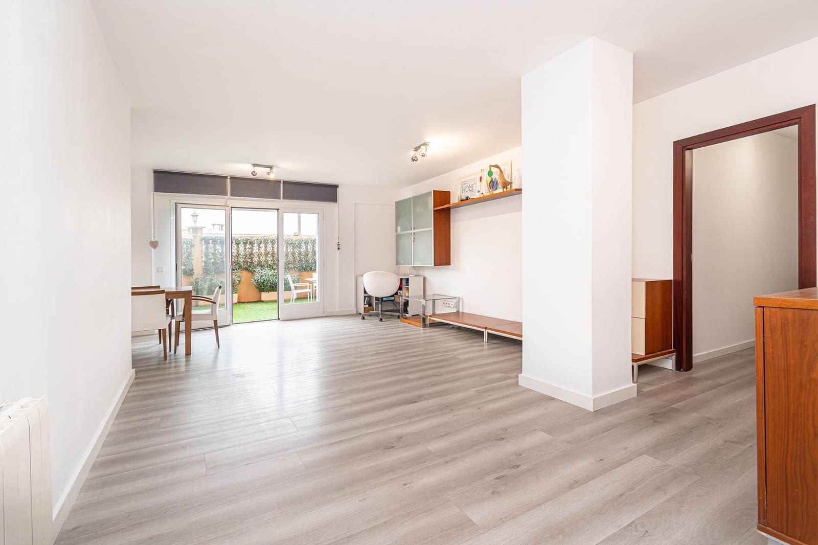 3 bedroom Apartment for sale in Palma de Mallorca with pool - € 670,000 (Ref: 9057731)