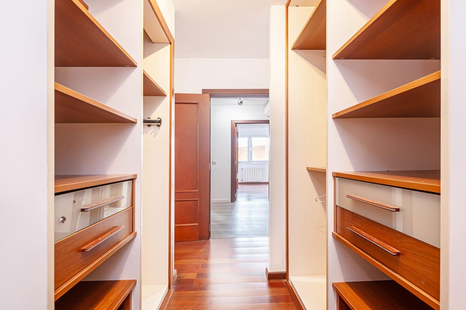 3 bedroom Apartment for sale in Palma de Mallorca with pool - € 670,000 (Ref: 9057731)