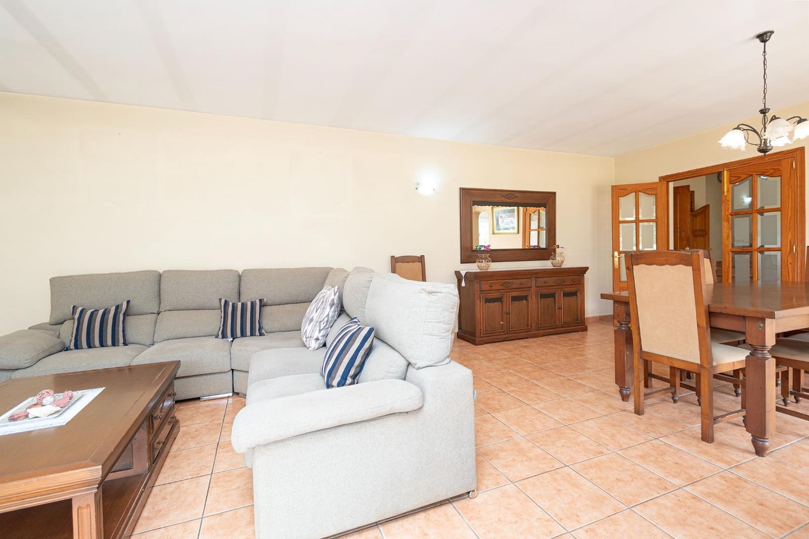 5 soveværelse Finca/Landehus til salg i Andratx - € 750.000 (Ref: 9095379)