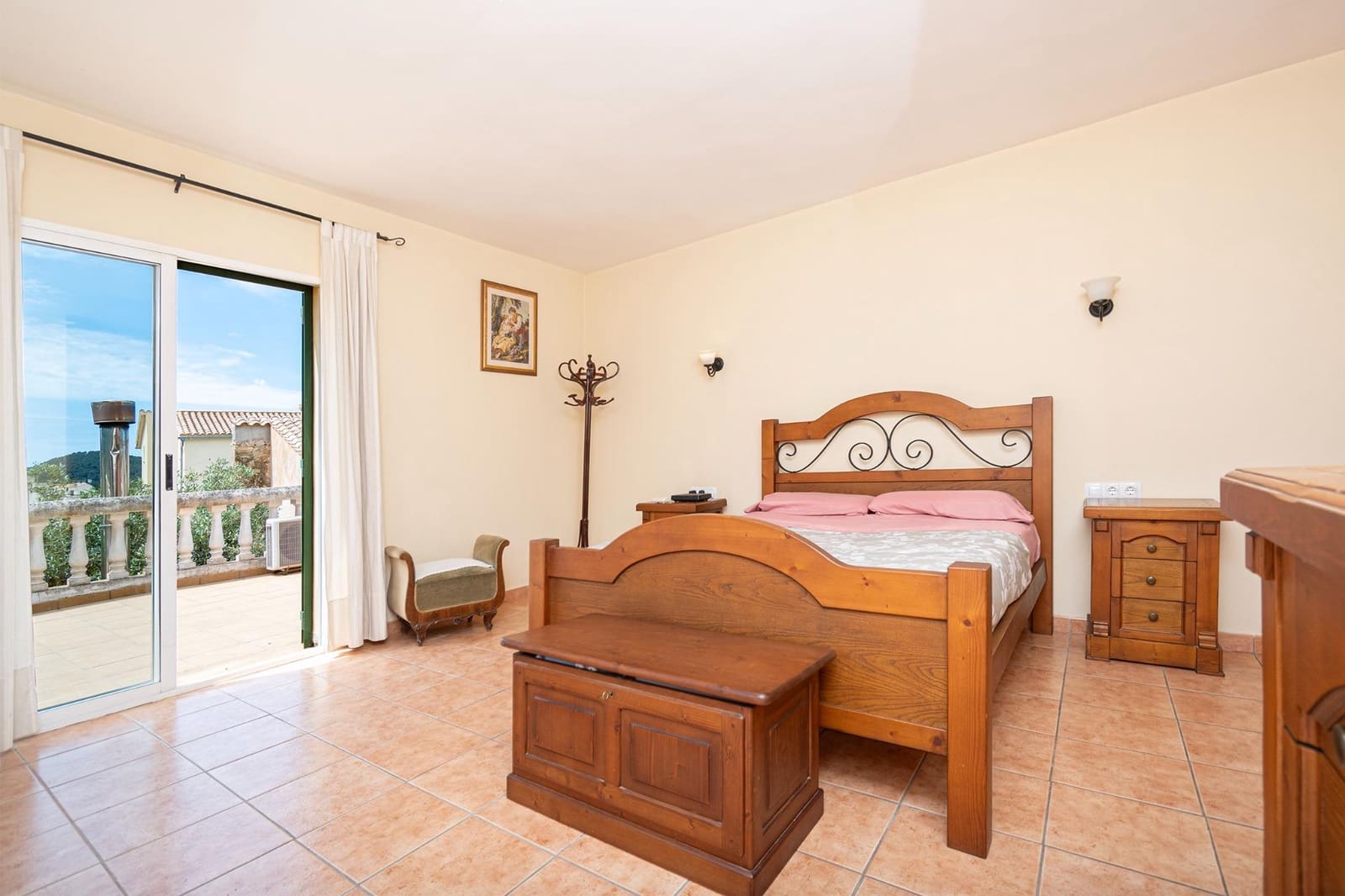 5 soveværelse Finca/Landehus til salg i Andratx - € 750.000 (Ref: 9095379)