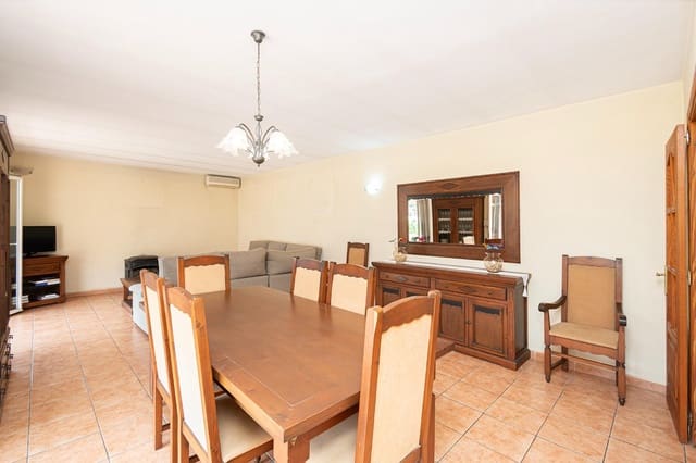 5 soveværelse Finca/Landehus til salg i Andratx - € 750.000 (Ref: 9095379)