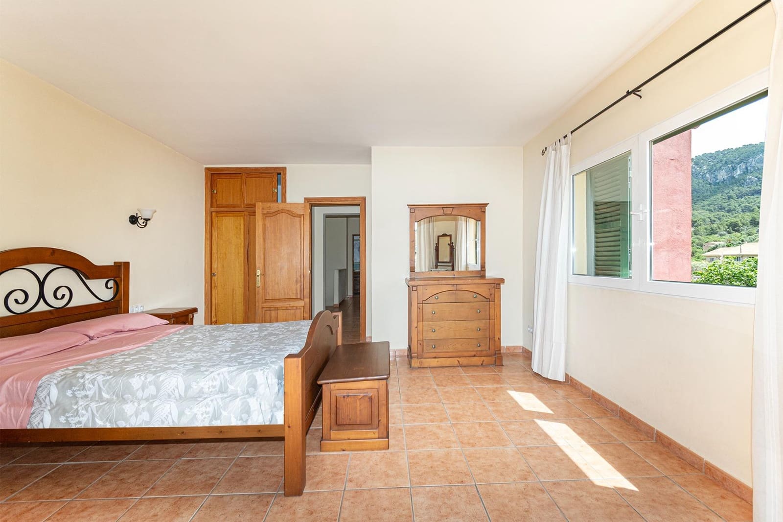 5 soveværelse Finca/Landehus til salg i Andratx - € 750.000 (Ref: 9095379)