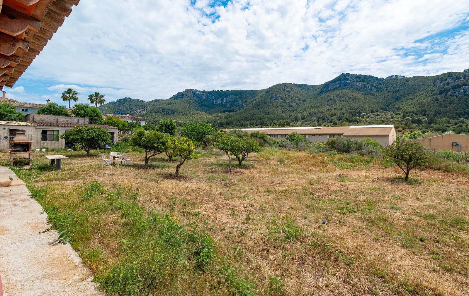 5 soveværelse Finca/Landehus til salg i Andratx - € 750.000 (Ref: 9095379)