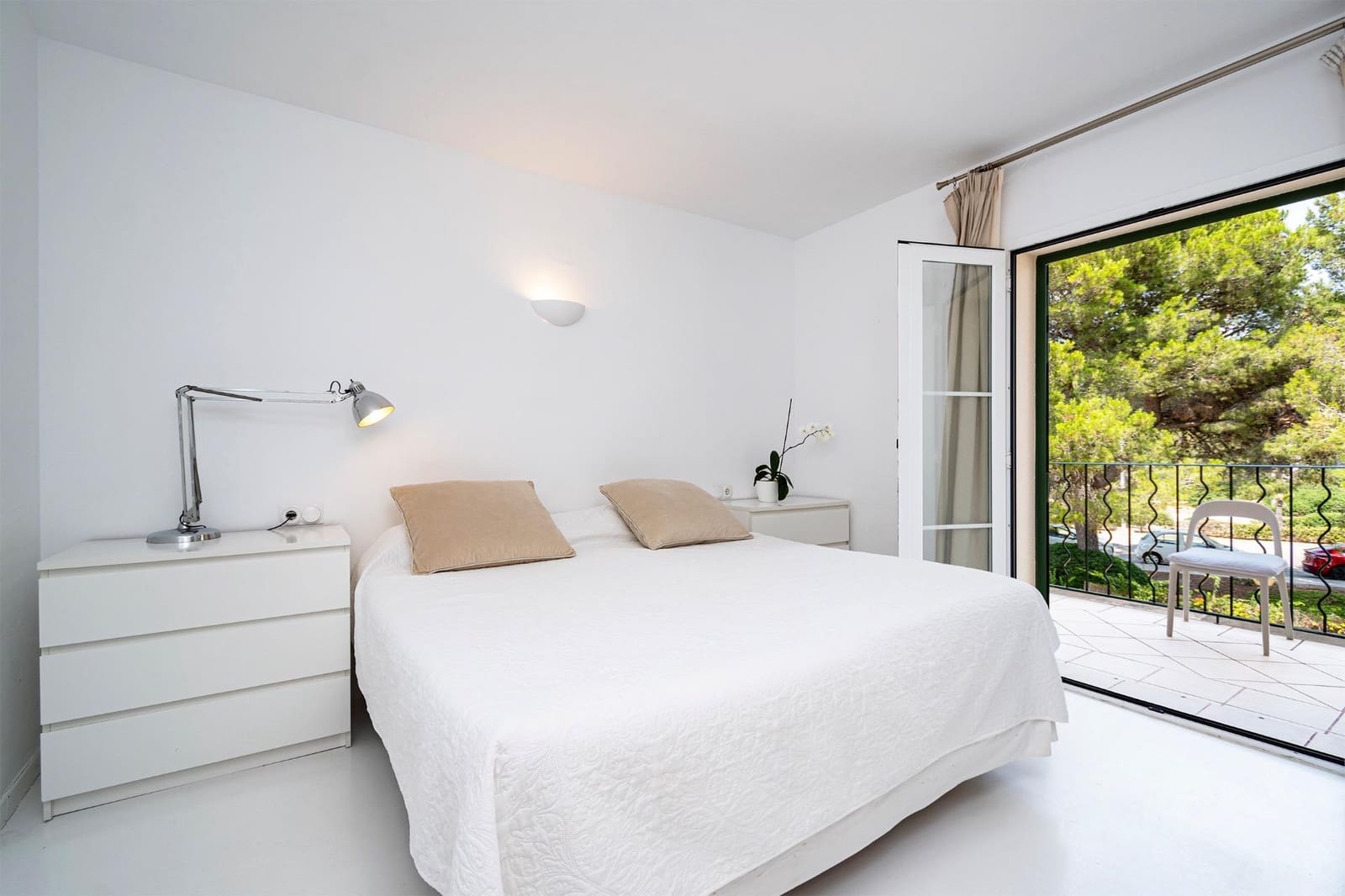 2 soveværelse Lejlighed til salg i Santa Ponsa med swimmingpool - € 685.000 (Ref: 9103011)