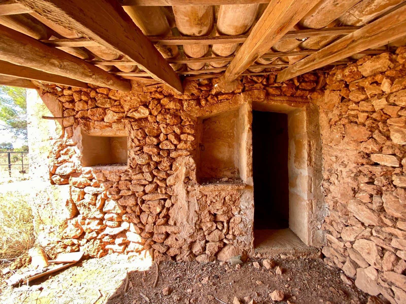 Grunde uden byggetilladelser til salg i Campos - € 63.900 (Ref: 9114276)