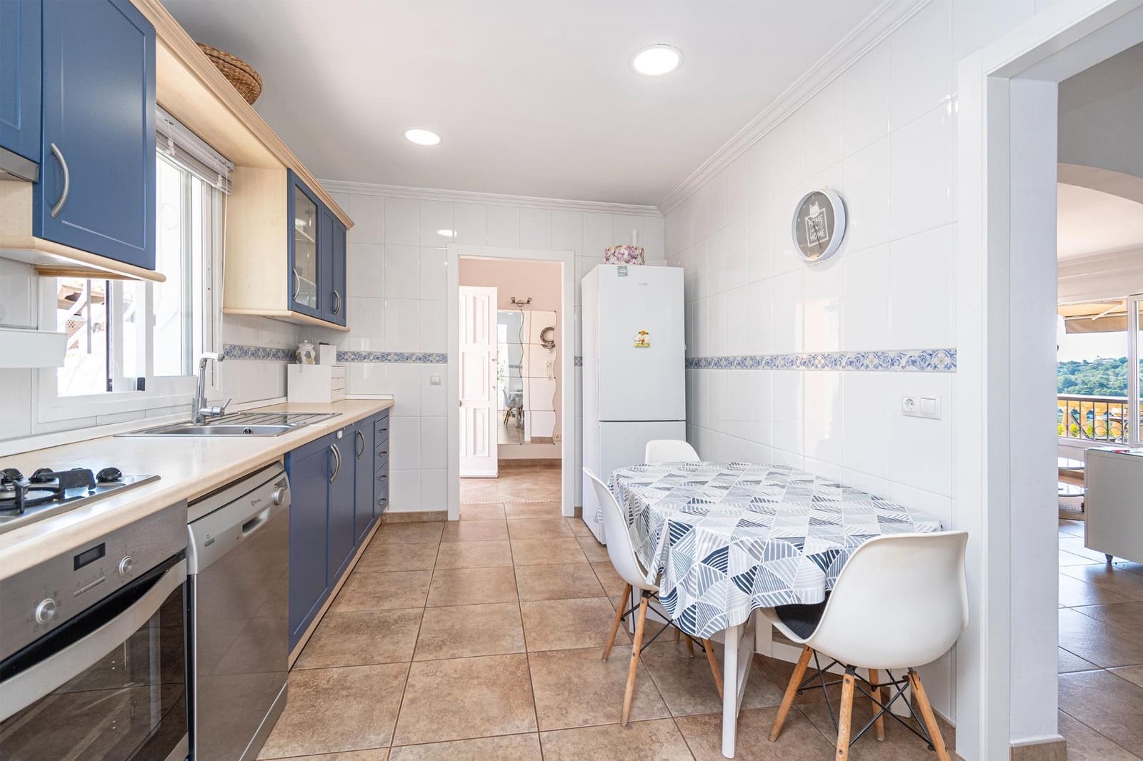 5 soverom Villa til salgs i Costa de la Calma med svømmebasseng garasje - € 1 595 000 (Ref: 9116266)